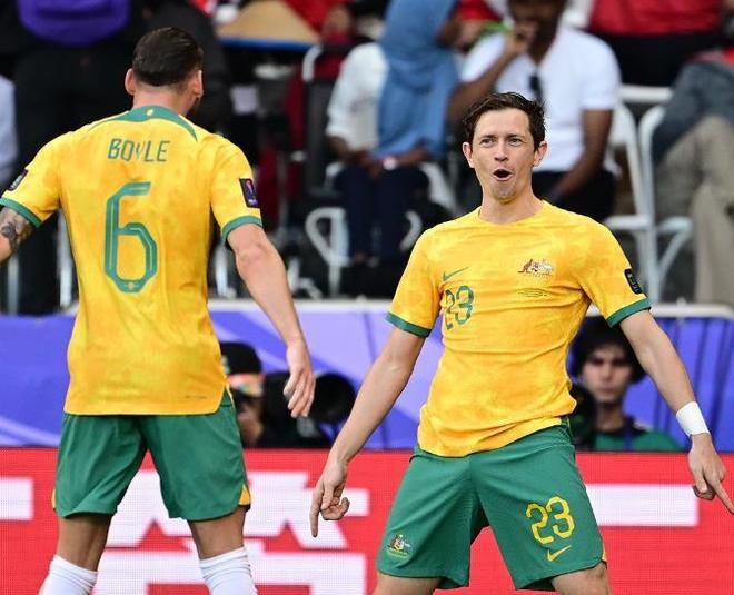 TheShy新星险胜表现突出，澳大利亚队前途光明！