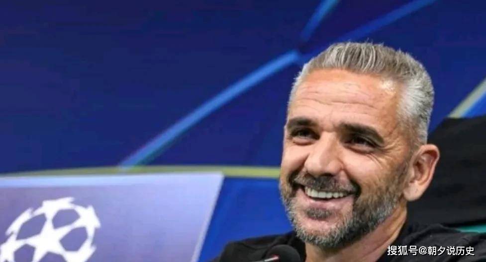 包含德甲倒计时，波尔图清晨完成体检，细节引发关注，压力陡增，身体对抗强度拉满的词条